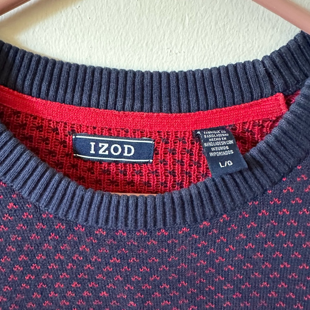 IZOD Men’s sweater - Picture 2 of 2